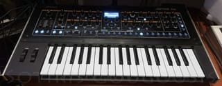 Roland Jupiter Xm + Decksaver