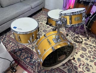 Drums - Yamaha Stage Custom Hip