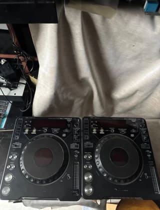 Ζεύγος Pioneer CDJ-1000MK2 Professional DJ Players