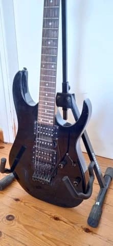 Ibanez Gio GRG 270 b