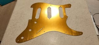 Pickguard Strat Μεταλλικό Χρυσό 