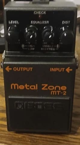 BOSS MT-2