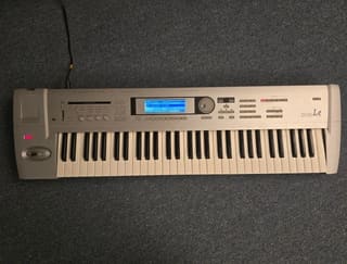 Korg Triton LE 61
