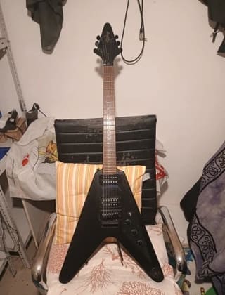 Epiphone gothic flying V tremolo &θήκη (2002-Korea)