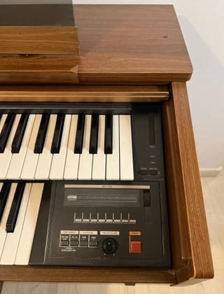 Yamaha Electone ME-300F – Vintage Ξύλινο
