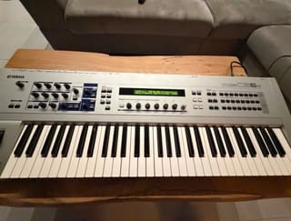 Yamaha CS6x