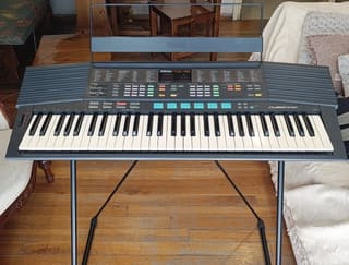 Keybord Yamaha PSR-48