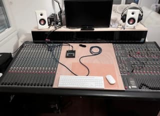 Studio bundle (Mixer, studio monitors, Display etc)