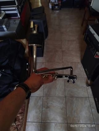 Pearl cymbal holder 