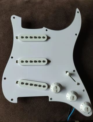  Yngwie Malmsteen Pickups - Di Marzio HS-3 