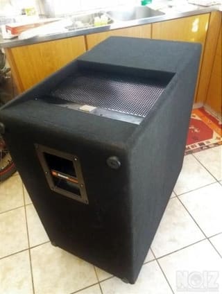 Επαγγελματικό Ηχείο JBL Αυτοενισχυόμενο 
