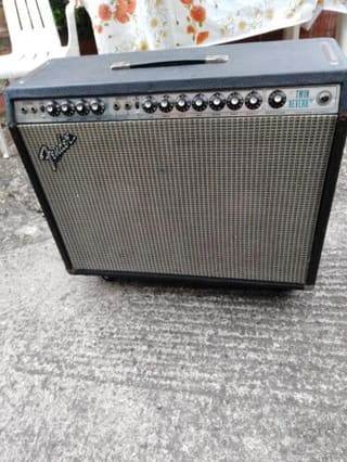 Fender135W ΜεγάφωναJBLΕργοστασίου