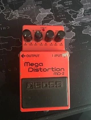 Boss MD-2 mega distortion