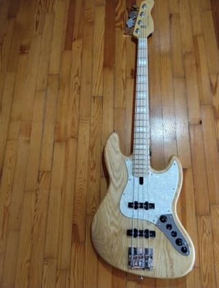 Sire V7 Reissue