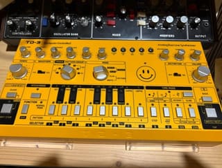 Behringer TD-3