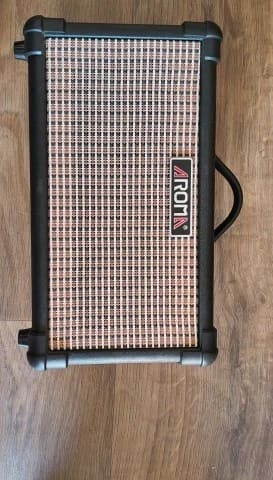 Aroma TM-15 Ενισχυτής με μπαταρία