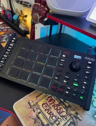 Akai Mpc Studio Mk2 + Stand 