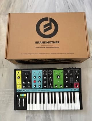 Moog Grandmother