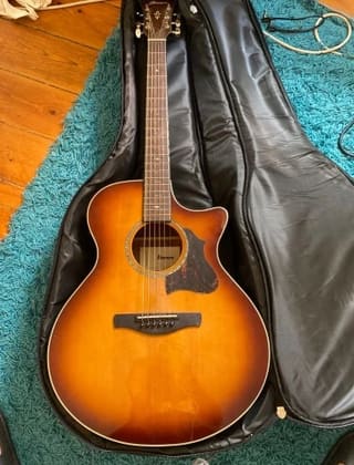 Ibanez electro acoutic folk