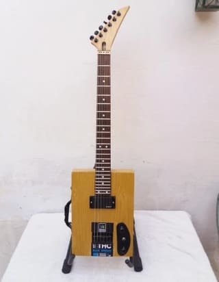 Skunk Brothers tool box guitar 