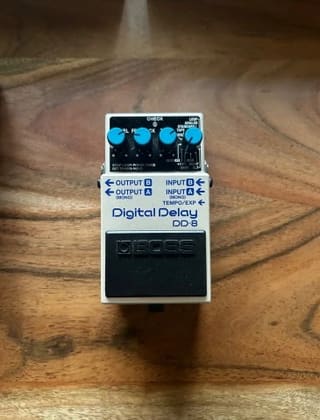 Boss DD-8 + τροφοδοτικό