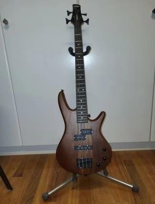 Short Scale Ibanez Mikro GSRM20B-WNF