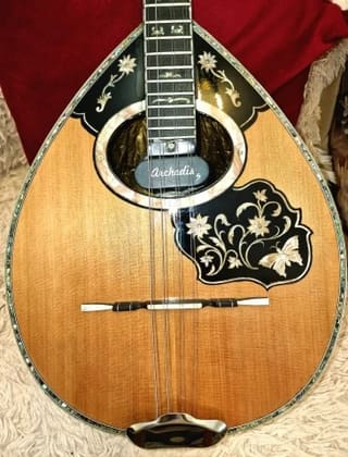 Μπουζούκι, Bouzouki