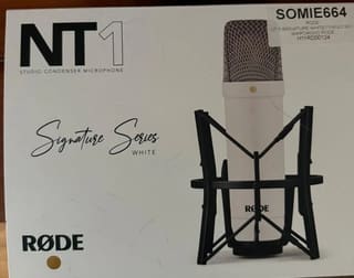 RODE NT1 Signature series