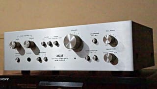  Ενισχυτής ΑΚΑΙ ΑΜ-2200 (1976)