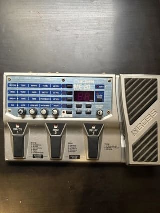 BOSS ME-20 Multi-Effect Pedal