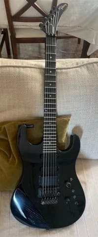 Gibson U-2 (Mach II) 1989 - Ebony finish , Scalloped Ebony fretboard 