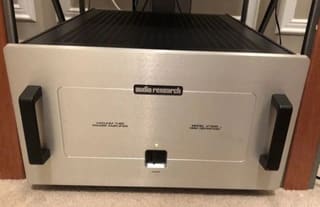 ΤΕΛΙΚΟΣ ΕΝΙΣΧΥΤΗΣ AUDIO RESEARCH VT-200 POWER AMPLIFIER