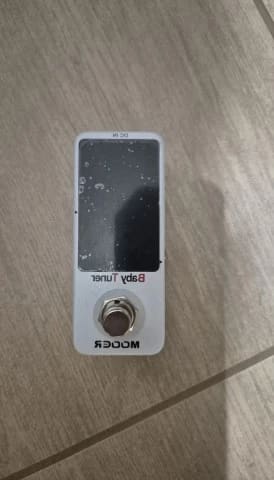 Mooer Baby Tuner – Mini Chromatic Tuner