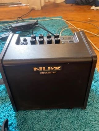 Nux AC25 Busking Amp