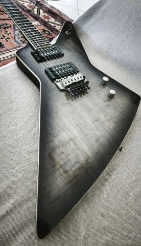 Epiphone Small Brendon Ghosthorse Προσφορές Δεκτές/Ανταλλαγές
