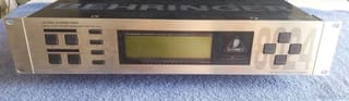 EQ analyzer anti feedback Behringer DSP 