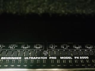 BERINGER Ultrapatch Pro PX 2000