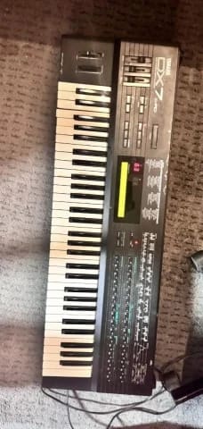 Yamaha DX7 ii-fd