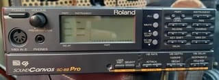 ROLAND SOUND CANVAS SC-88 Pro