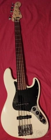 Jazz bass