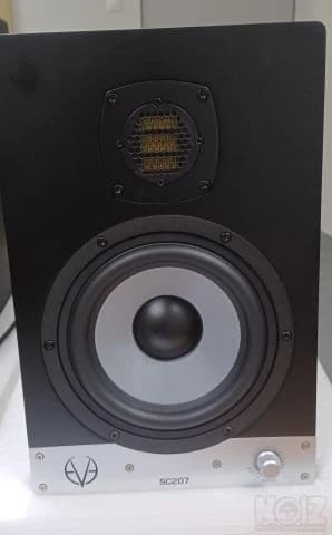 Monitor eve audio sc207