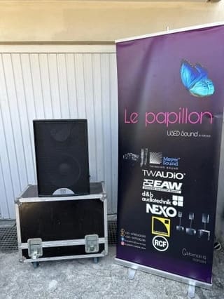 Martin-Audio Blackline F15 limited.