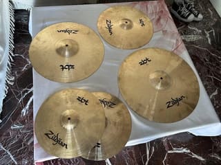 set πιατινιων Zildjian ZBT seri
