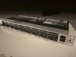 ΠΡΟΝΙΣΧΥΤΗΣ ΑΚΟΥΣΤΙΚΩΝ Behringer HA8000