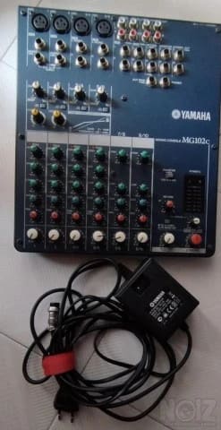 Yamaha Mg 102 c