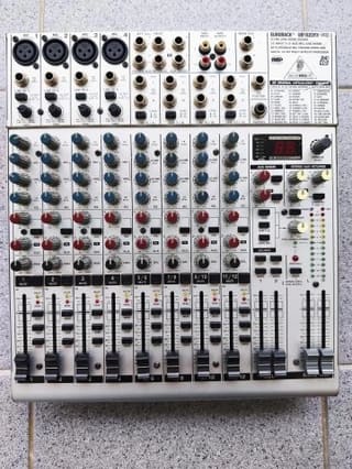 ΜΙΚΤΗΣ  bEHRINGER UB1622FX-PRO