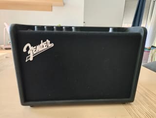 Fender Mustang GT40