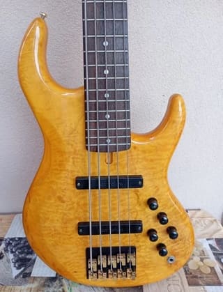 Odyssey Bass