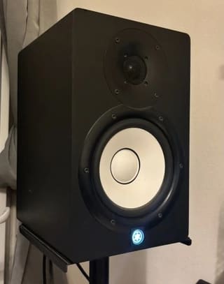 Yamaha HS7
