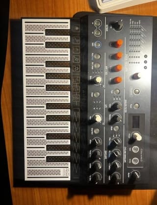Arturia MicroFreak